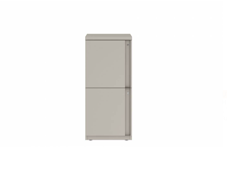 Prime™ 40"H Single Column Locker, Two Rows, 18"W x 18"D, Full Pull Doors - Left Opening | GUTSS240S18LP
