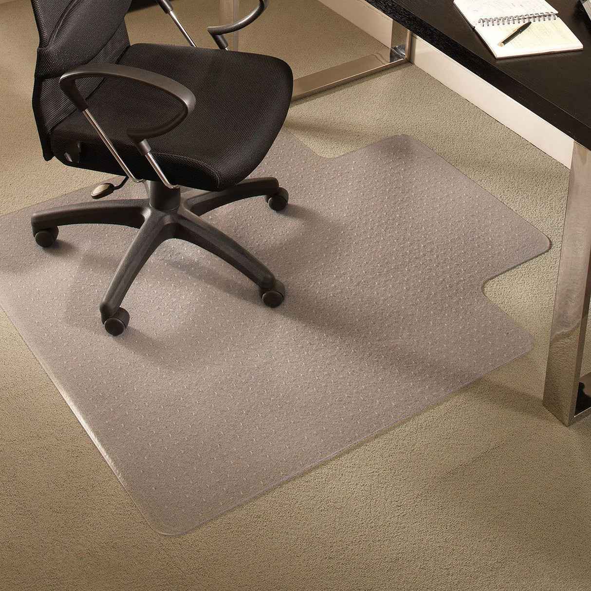 Everlife Clear Chair Mat for Medium Pile Carpet, 36" x 48" with Lip | ST3648NBVC