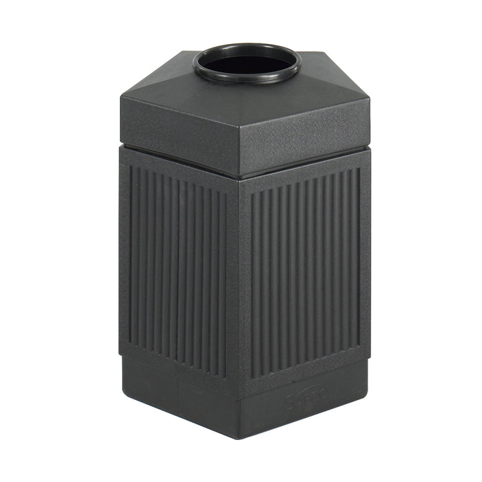 Canmeleon™ Indoor/Outdoor, 45 Gallon Pentagon | 9486BL