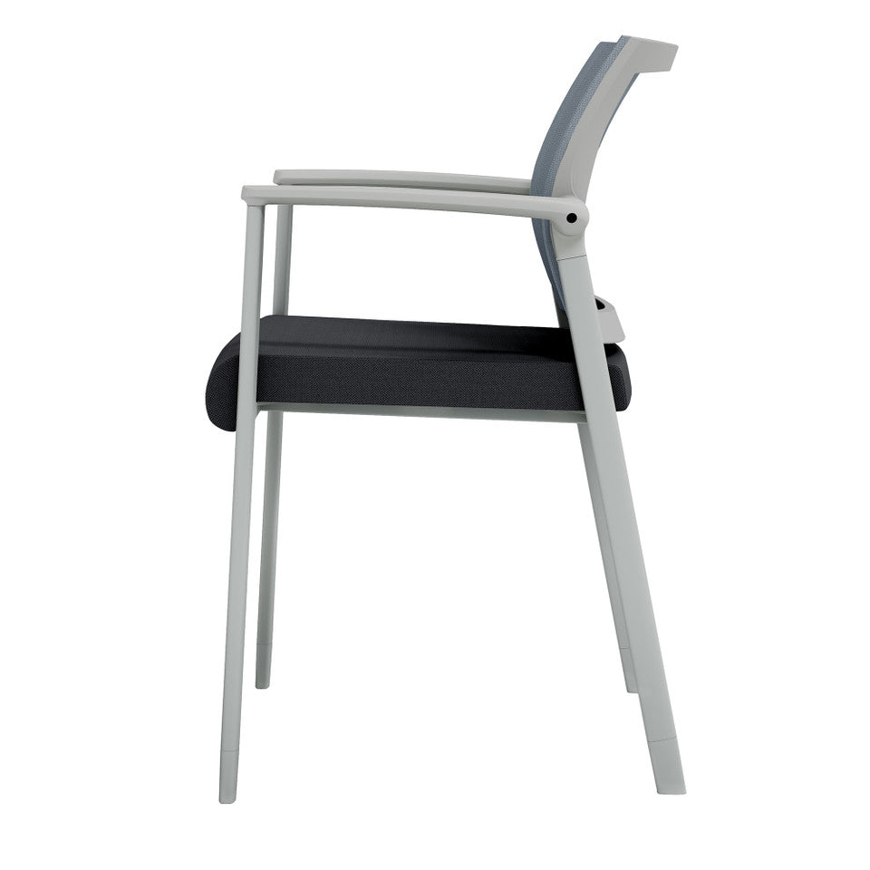 Oslo Mesh Back Stacking Guest Chair | 604MMFBK