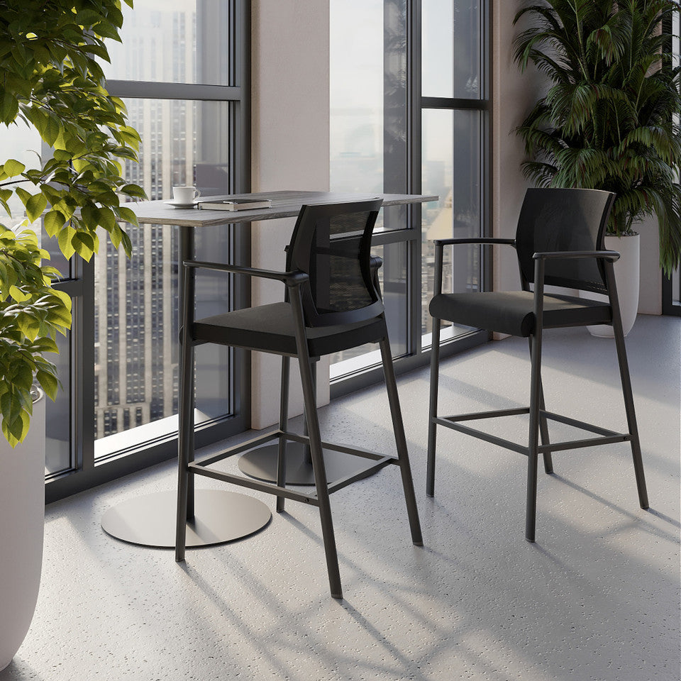Oslo Mesh Back Stool with Arms and Black Frame | 607MMFBK